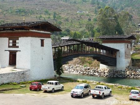 09 die Bruecke zum Punakha Dzong